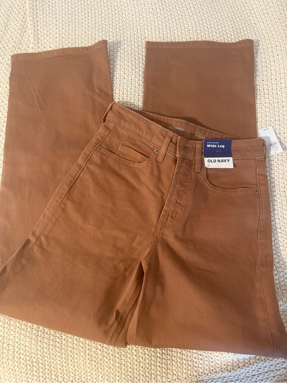 Old Navy Extra High-Rise Wide Leg Jeans in Rust